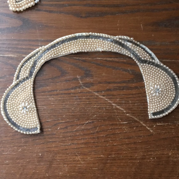 Vintage Peter Pan Beaded Collars - Picture 6 of 7